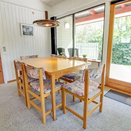 Wyanet - 2-3km From The Sea By Interhome